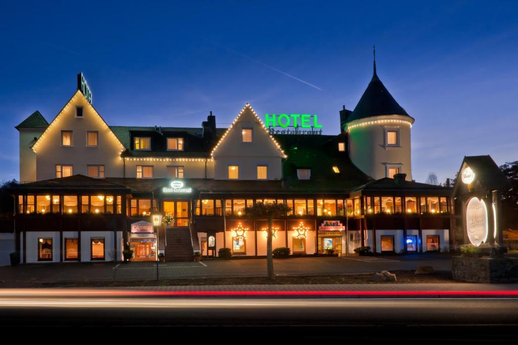 Hotel Landhaus Elbert Rheinböllen Exterior foto